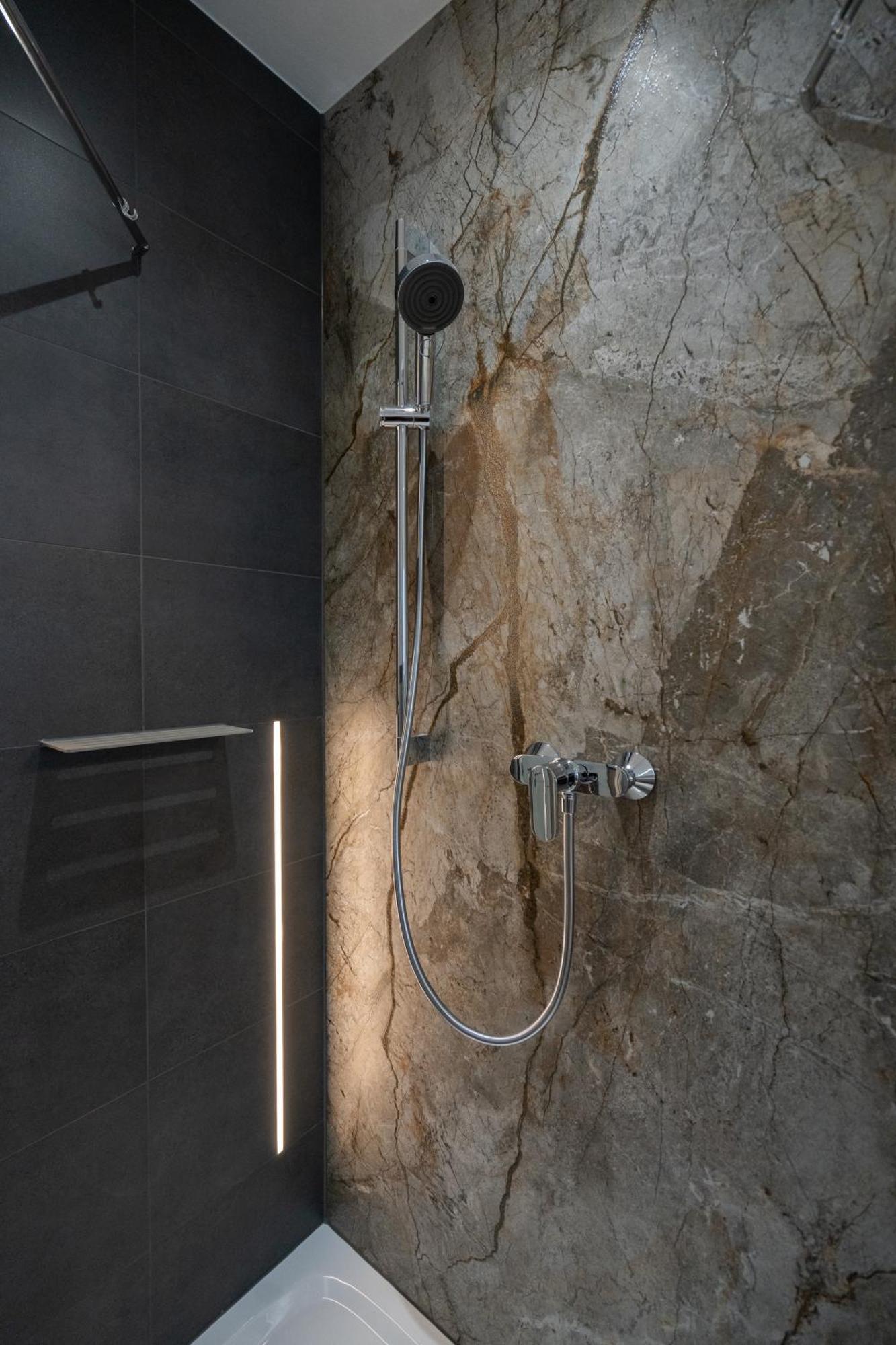 Supreme City Dream Mit Terrasse Und Parkplatz - 110M² دريسدن المظهر الخارجي الصورة
